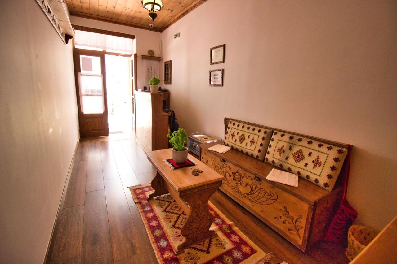 4Rooms Hotel Gjirokastra Zewnętrze zdjęcie
