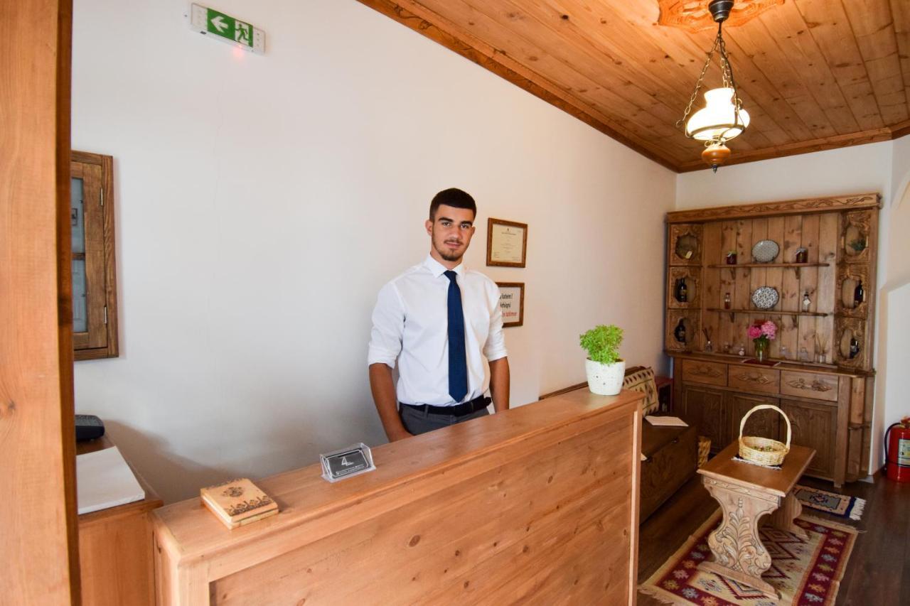 4Rooms Hotel Gjirokastra Zewnętrze zdjęcie