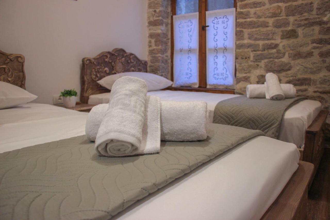 4Rooms Hotel Gjirokastra Zewnętrze zdjęcie