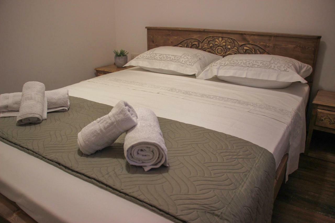 4Rooms Hotel Gjirokastra Zewnętrze zdjęcie